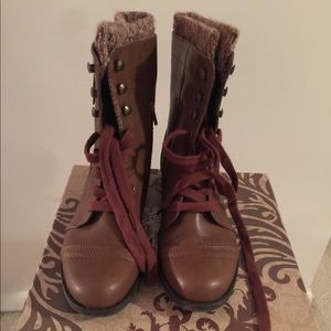 LimeLight Boots- Women
